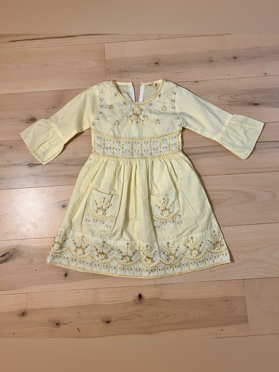 AQSA Other - AQSA Metallic Embroidery & Sequins,Made In Pakistan, Pockets, Yellow/Gold/Silver